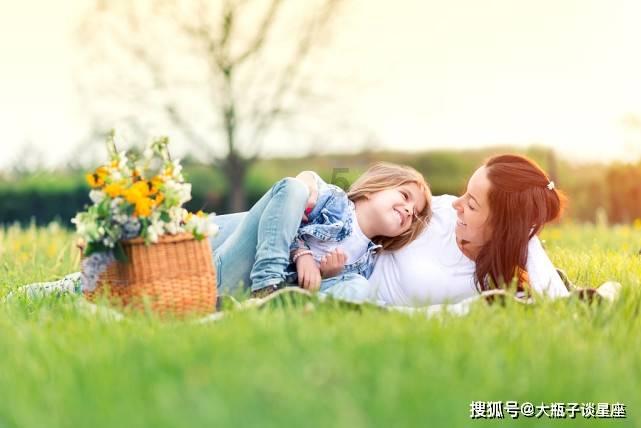 弹球扣篮